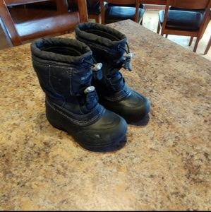 The north face snow boots